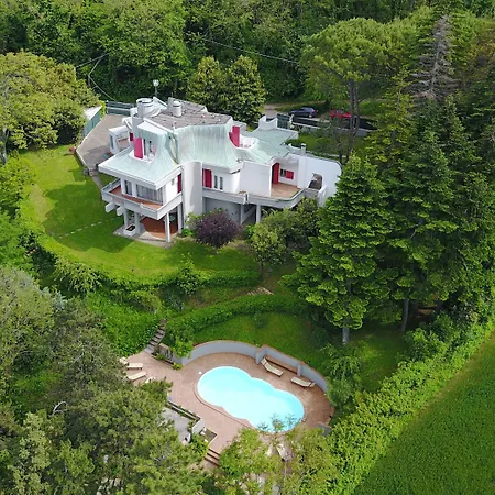 Tatiana Luxury Trebbiantico