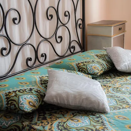 Bed and Breakfast Tatiana Luxury 3*