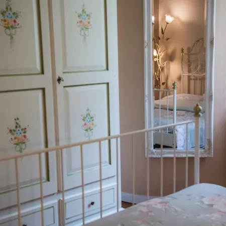 Tatiana Luxury Bed and Breakfast 3*