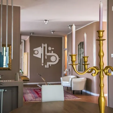 Tatiana Luxury Oda ve Kahvaltı 3*