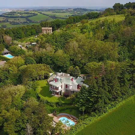 Tatiana Luxury Bed & Breakfast