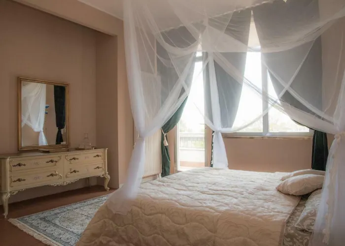 Tatiana Luxury Bed & Breakfast 3*