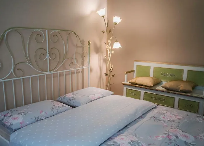 Bed & Breakfast Tatiana Luxury Trebbiantico